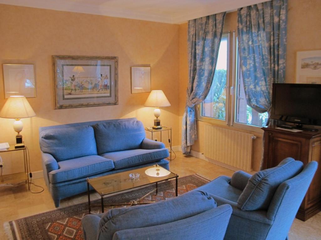 Auberge Des Templiers Boismorand Номер фото