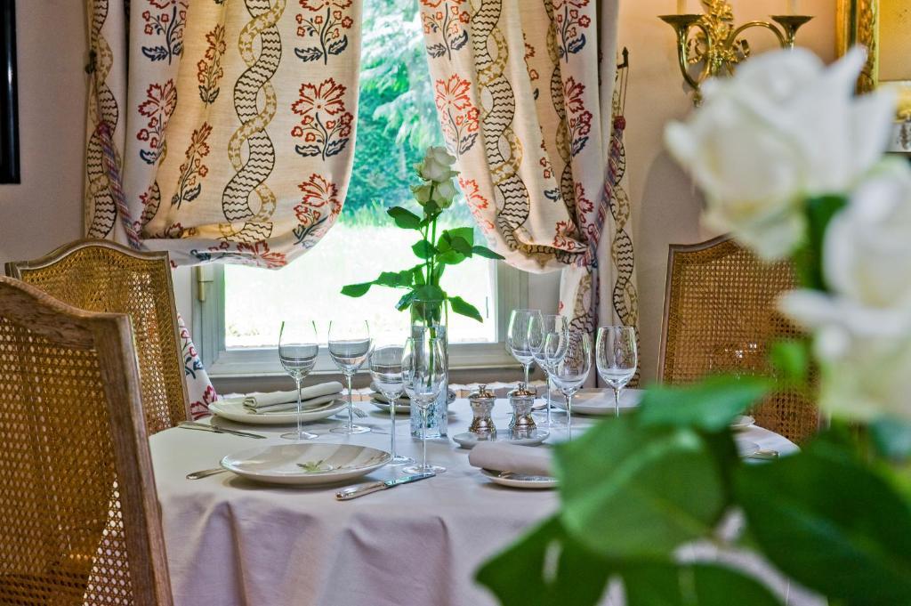 Auberge Des Templiers Boismorand Екстер'єр фото
